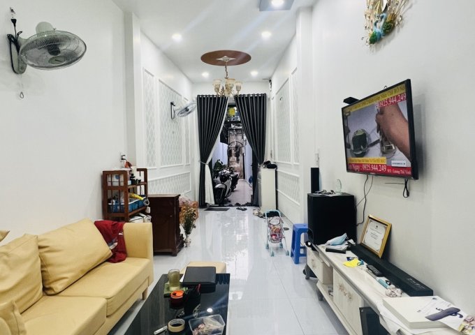 NHÀ MỚI KENG - HXH - 94M2 - 4PN - HOÀNG HOA THÁM P5 Q.BT - NHỈNH 6 TỶ