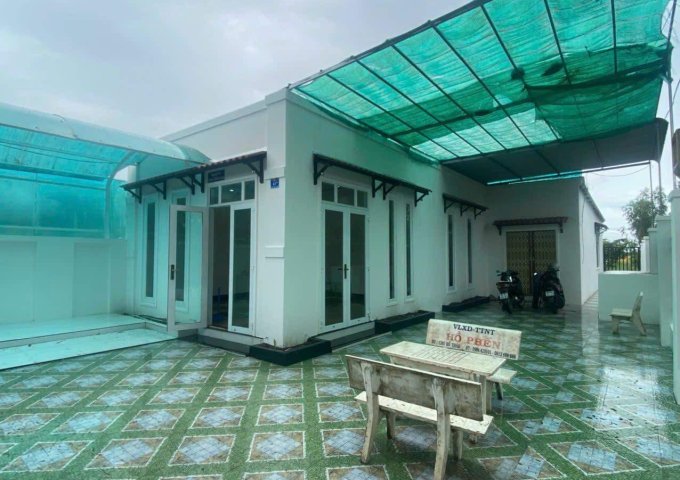 Bán nhà Mặt Tiền đường Phan Đăng Lưu Sóc Trăng 267.3m2 Giá 1 TỶ 100 TRIỆU 