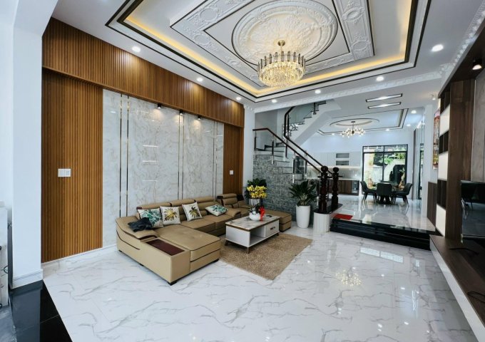 Cho thuê nhà đẹp Full nội thất đường Đào Tông Nguyên, Nhà Bè. Giá 16 triệu