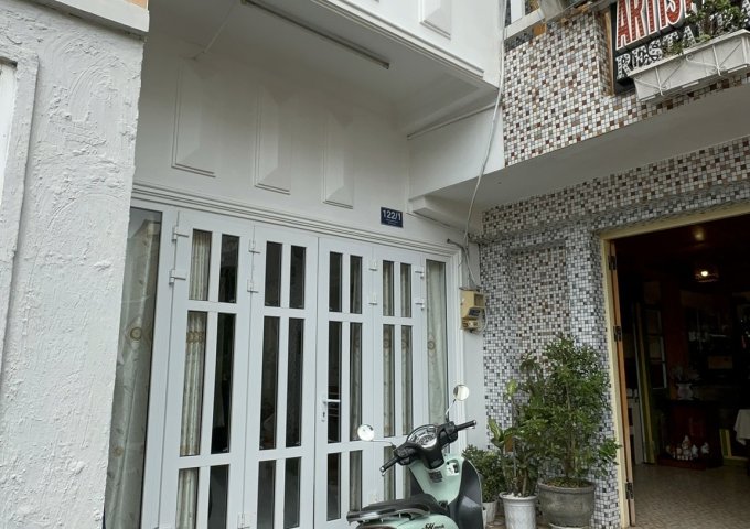 Bán nhà riêng tại Đường Phan Đình Phùng, Đà Lạt,  Lâm Đồng diện tích 31m2  giá 4,200 Triệu