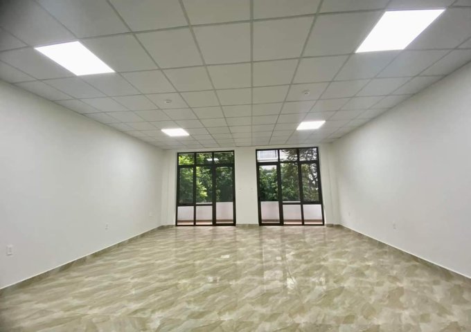 Cho thuê tòa Nhà 6,5 tầng tuyến 2 Lê Hồng Phong 84 M giá 60 tr