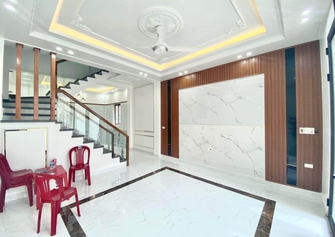 Bán nhà xây mới lô góc - ngõ cực nông 4 tầng GIÁ 3.2 tỉ phố Lực Hành - Đằng Lâm