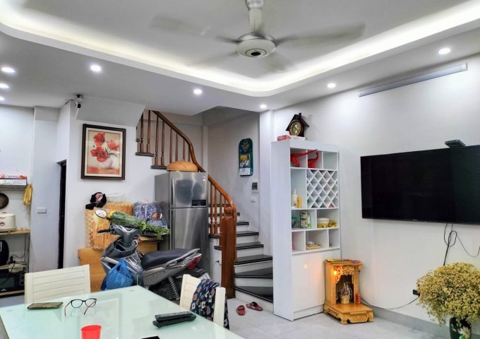 CHO THUÊ NHÀ NGUYÊN CĂN 6 TẦNG, 3 NGỦ, FULL NỘI THẤT, XUÂN LA, 16 TR. NGÕ THÔNG, NHÀ THOÁNG.