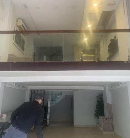 Cho thuê nhà phố Hào Nam ,60m2 x7 tầng ,MT 6m , giá 30tr