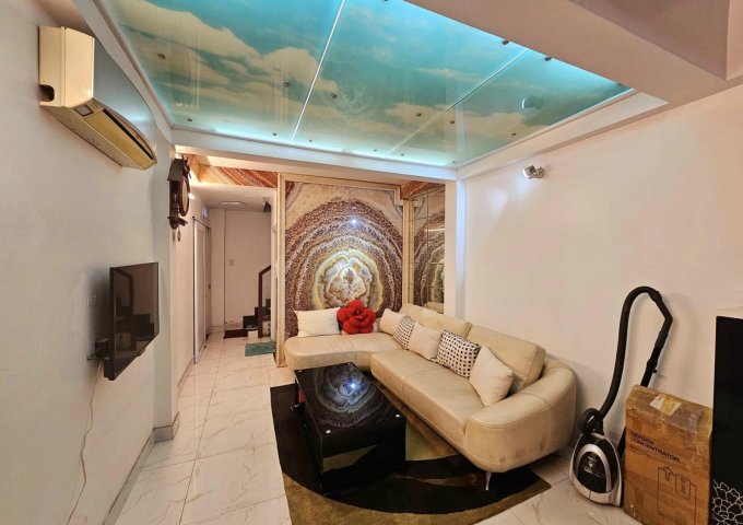 Căn góc hẻm Trần Khắc Chân, quận 1, 5 tầng, giá 7 tỷ nhỉnh