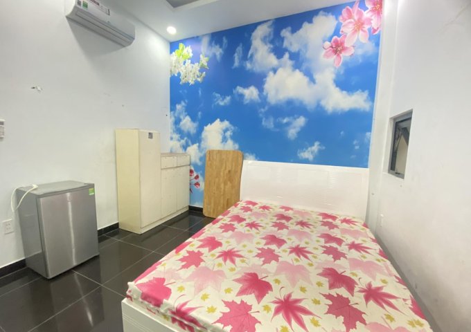 Mình có phòng cho thuê full nội thất. Trong chợ Tân Mỹ. Quận 7