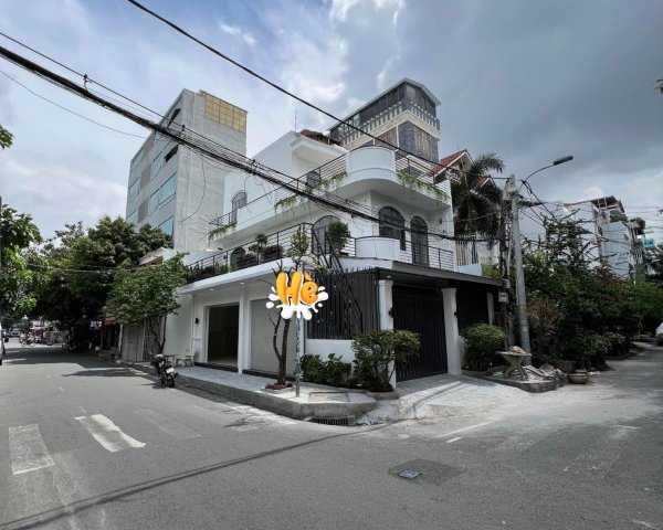 Bán nhà phố 2 lầu 7.2x14m góc 2 mặt tiền đường P. Tân Quy Quận 7- giá: 15,5 tỷ