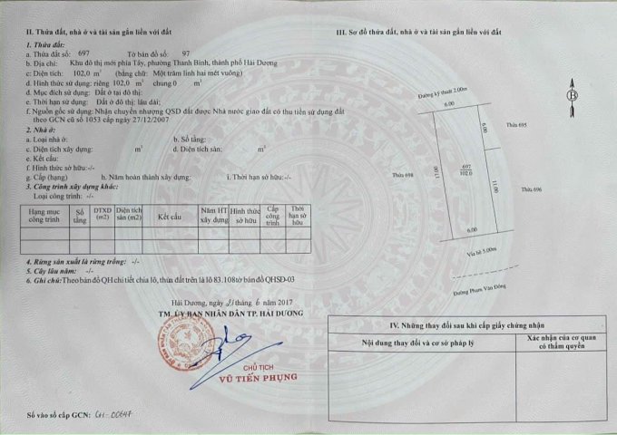 Bán đất kinh doanh vị trí cực đẹp mặt đường Phạm Văn Đồng, TP HD, 102m2, mt 6m