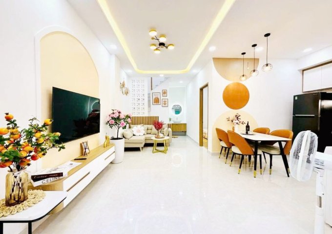 Mở bán nhà phố Phan Xích Long, quận Phú Nhuận, duy nhất 1 căn với 42m2, 4 tầng giá chỉ nhỉnh 6 tỷ. 