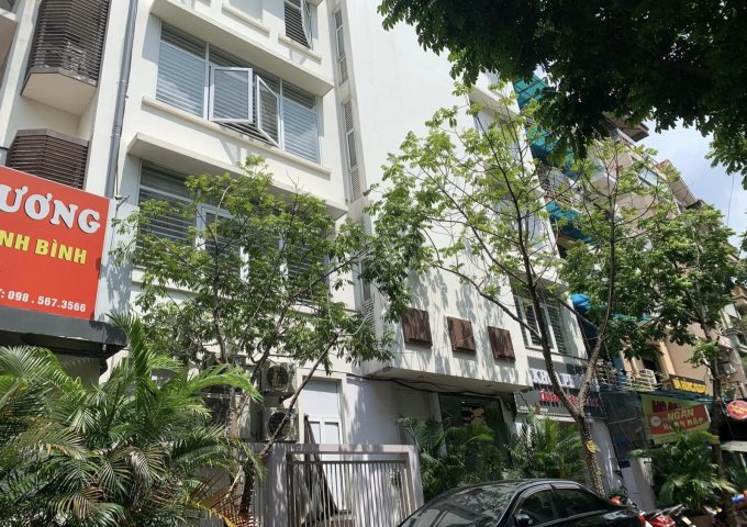 Cho thuê sàn văn phòng tầng 2 tại phố lớn Vũ Phạm Hàm - Cầu Giấy.