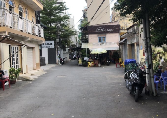 Rẻ nhất thị trường - Quận 3 - DT 61 m2 - 3 tầng -  Gía chỉ 4, 95 tỷ thương lượng