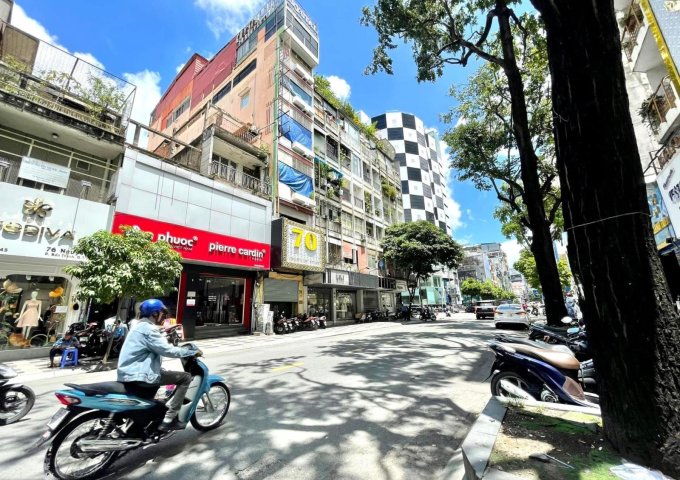 Hẻm kinh doanh Nguyễn Trãi thông Lê Lai, 5 tầng, 7 phòng ngủ, giá 19 tỉ