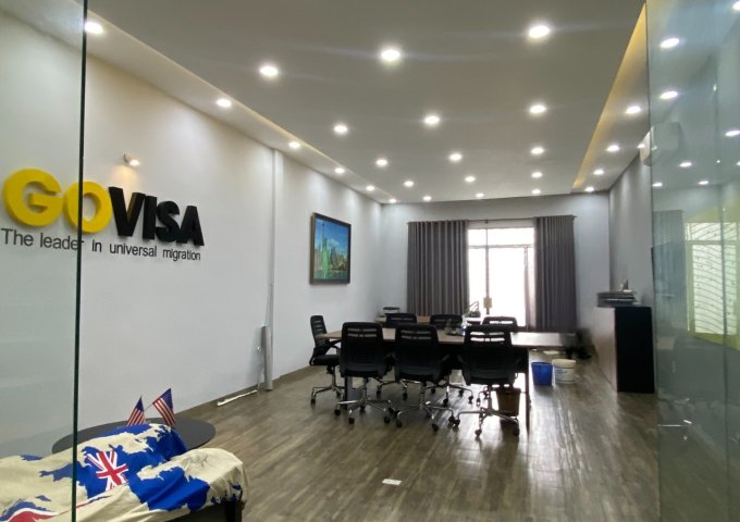 Nhà MT đường Nguyễn Thông, Q3-ngang 5.5*20m 