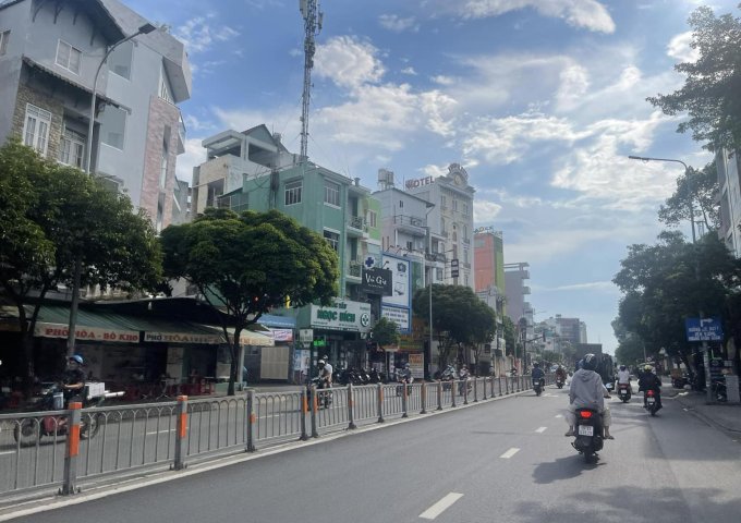 Bán GẤP nhà hạ giá còn 8 tỷ ngay chợ Gò Vấp 75m2 ngang 5.2m 3 tầng hẻm 6m Nguyễn Thái Sơn.