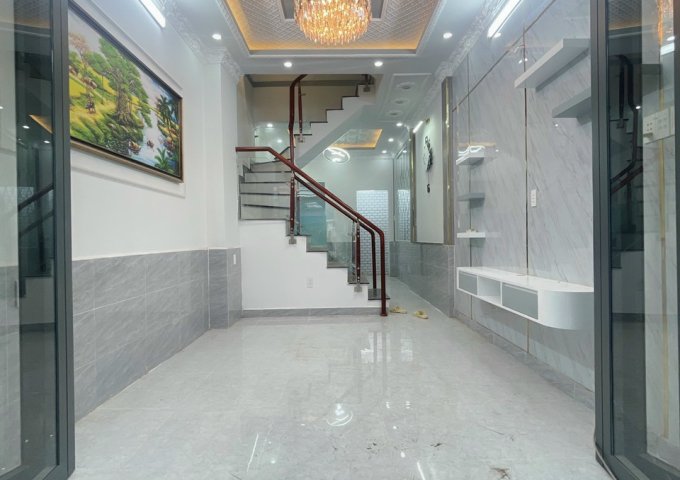 Bán nhà hẻm 6m Huỳnh Tấn Phát, Nhà Bè. DT 3,1x12m, 3 lầu. Giá 2,98 tỷ