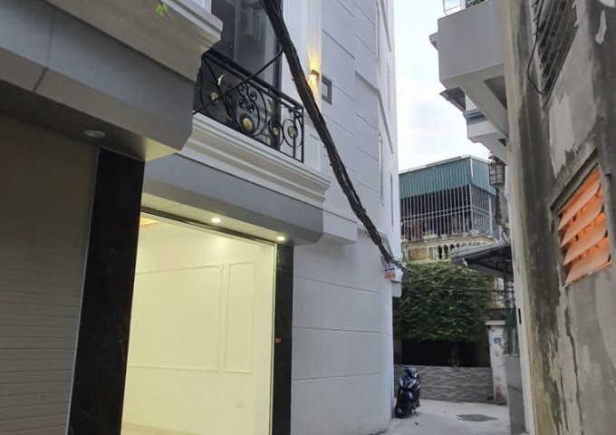 Bán Nhà Ngõ 74 Thượng Thanh, Long Biên, 30m2, 5 Tầng, Phân Lô, Nhỉnh 3 Tỷ