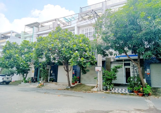 Nhà bán 4 Tầng đường 12m KDC T 30 Xã Bình Hưng - Bình Chánh