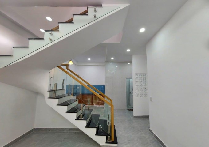 Bán nhà Chính Chủ Ngô Tất Tố - Quận Bình Thạnh ,HXH , 40m2 , Chỉ 4Tỷ Xíu.