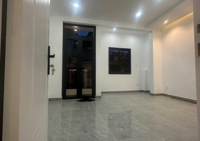 Bán nhà Chính Chủ Ngô Tất Tố - Quận Bình Thạnh ,HXH , 40m2 , Chỉ 4Tỷ Xíu.