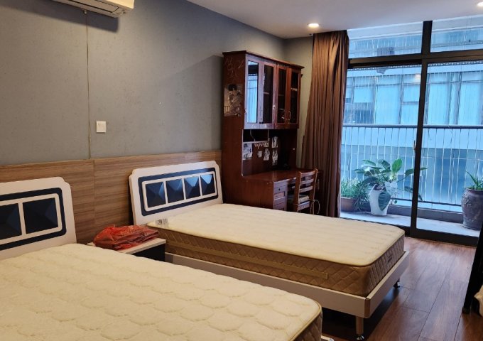 Bán chuyển nhượng căn hộ Discovery Complex Cầu giấy. Căn 2- 3- 4 PN. Giá cực sốc