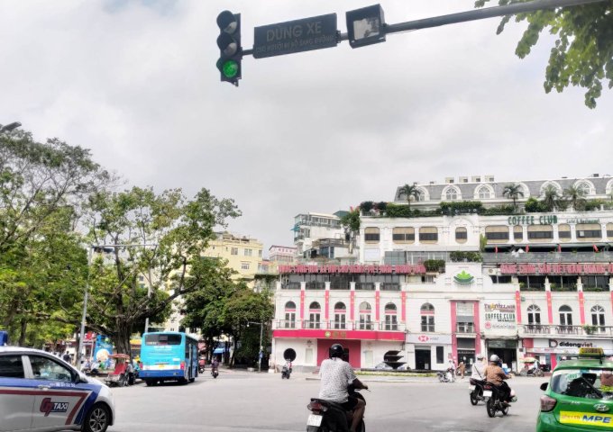 (SIÊU ĐẸP) Bán nhà mặt phố trung tâm Hoàn Kiếm, LÔ GÓC 2 MẶT PHỐ, 65m2 x 5 tầng, MT rộng, 52 tỷ