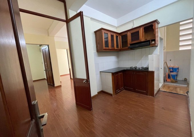 Cho thuê hoặc bán căn hộ tại chung cư số 2 Lê Hồng Phong, Phước Hải, Nha Trang.