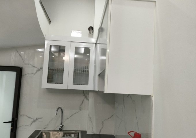 Bán nhà Tôn Đức Thắng 46m2 4 tầng, lô góc siêu thoáng, ngõ thông, 4.3 tỷ