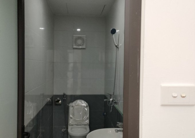 Bán nhà Tôn Đức Thắng 46m2 4 tầng, lô góc siêu thoáng, ngõ thông, 4.3 tỷ