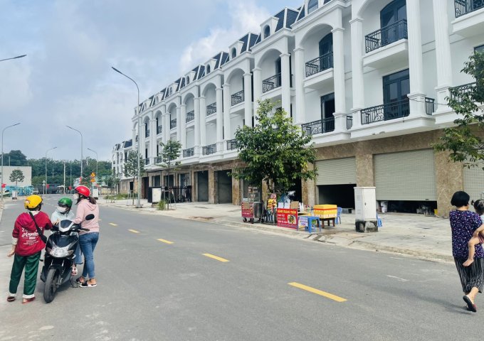 Bán nhà mặt phố tại Dự án Khu đô thị Newtown 9, Tân Uyên,  Bình Dương diện tích 81m2  giá 2.2tỷ
