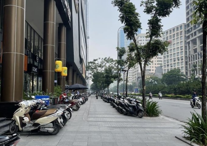 Bán căn shophouse mặt tiền khủng phố Lê Văn Lương – doanh thu 3 tỷ/ năm