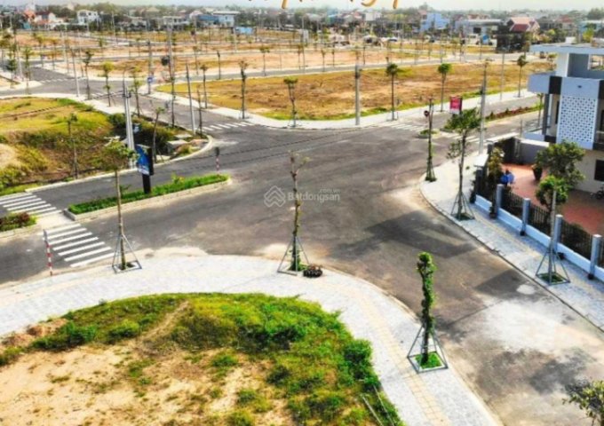 Hai lô ngoại giao liền kề cuối cùng khu đô thị Mega City Kon Tum