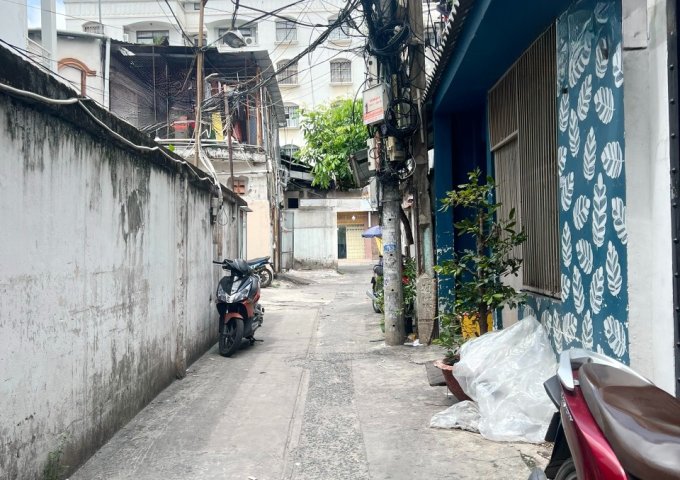 Nhà 2 tầng sát đường Lê Hồng Phong P2Q5 - Giá : 7.2 Tỷ (