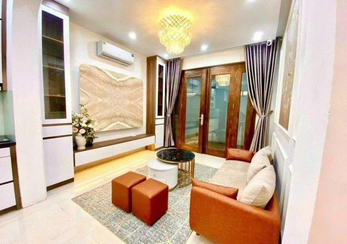 Bán nhà Khương Trung,ô tô đỗ cổng,30m2 x 5 tầng,Giá 4,45 tỷ