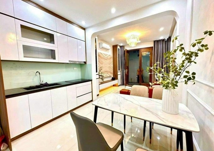 Bán nhà Khương Trung,ô tô đỗ cổng,30m2 x 5 tầng,Giá 4,45 tỷ