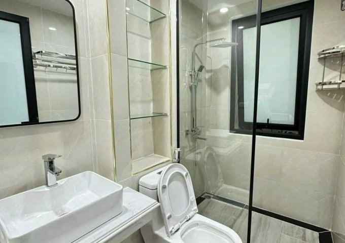 Bán nhà Khương Trung,ô tô đỗ cổng,30m2 x 5 tầng,Giá 4,45 tỷ