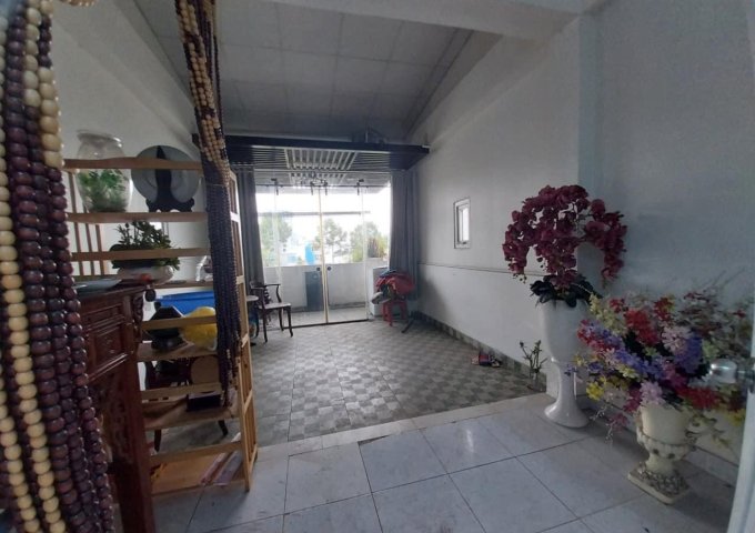 Nhà MTKD đỉnh, Trường Sa, Q3, 5 tầng đang cho thuê, sổ A4, ko lộ giới, 4PN, 8.9 tỷ