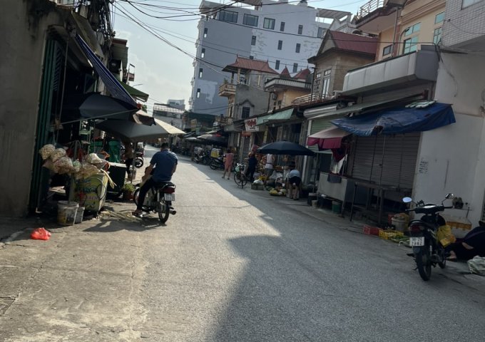 Ngõ 18 Thôn Mai Châu, Đại Mạch 72m2 giá 3,3 tỷ sổ đỏ trao tay vận may sẽ đến