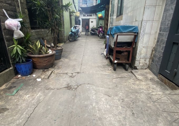 BÁN NHÀ TRUNG TÂM QUẬN 3 - DT 22M2 - NHÀ MỚI ĐẸP SẴN Ở - GIÁ 2.7 TỶ TL.