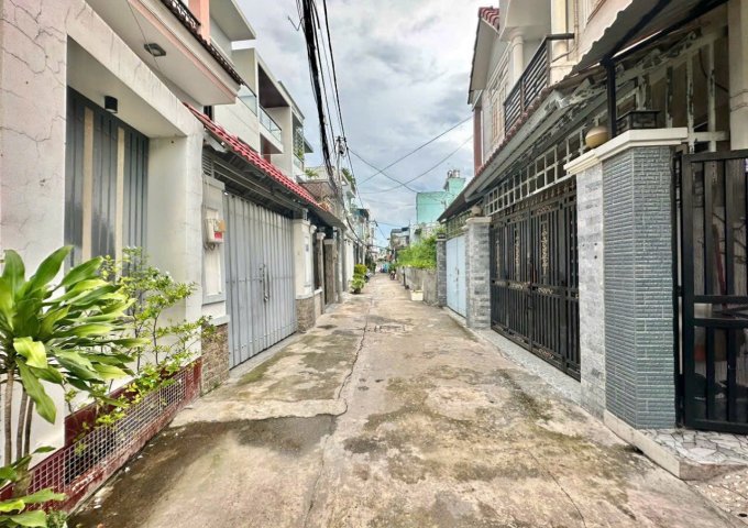 Nhà bán Hẻm 1806/109/10/ Huỳnh Tấn Phát, Kp6 TT Nhà Bè .