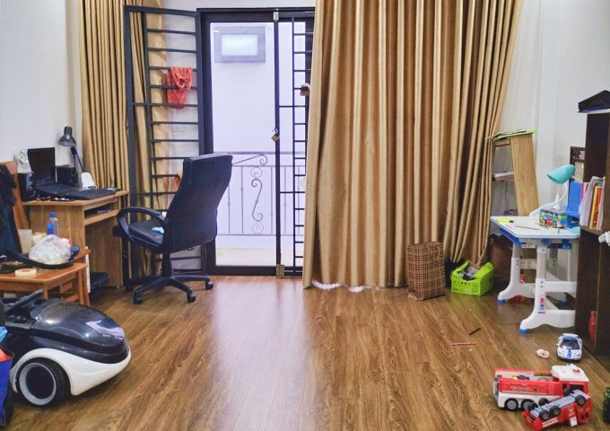 Bán nhà Lê Quang Đạo Phú Đô 33m2, 5 tầng đẹp ngõ nông thoáng chỉ nhỉnh 3tỷ