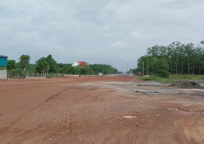 Đất ngộp sâu gần tuyến 4 Đồng Phú , Bình Phước