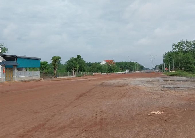 Đất ngộp sâu gần tuyến 4 Đồng Phú , Bình Phước