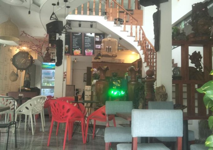 CHÍNH CHỦ  Bán Gấp  Căn Nhà Vị Trí Đẹp nhà Mt đang kinh doanh quán cafe ngay KĐT Đông Tăng Long
