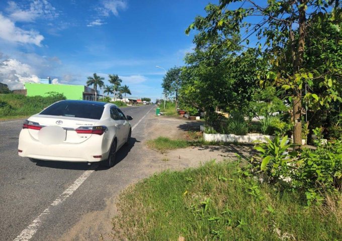 Nhà Mặt Tiền khóm 4 Phường 1 Thị xã Vĩnh Châu Sóc Trăng 115m2 Giá 2 TỶ 200 TRIỆU thương lượng 