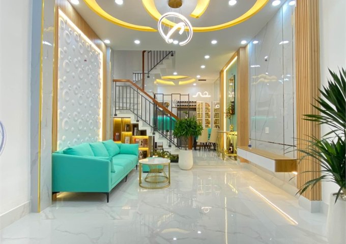 Nhà đẹp Phạm Văn Chiêu, Gò Vấp – HXh thông, 3 tầng full nội thất, chỉ 5.35 tỷ