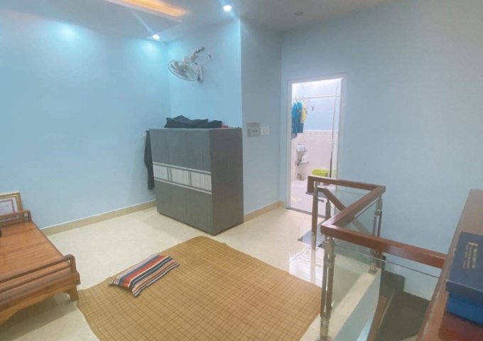 BÁN NHÀ QUẬN 3 HXH 50M2 NGANG 4.7M 3 TẦNG 4 PHÒNG NGỦ HẺM THÔNG TRẦN QUANG DIỆU 6.75 TỶ.