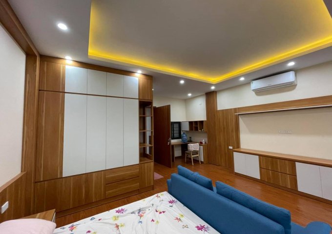 Cho thuê nhà Liền kề 5 tầng 5 Phòng ngủ 65m/s tại Sài đồng Long Biên giá 18tr/th LH 0946204597
