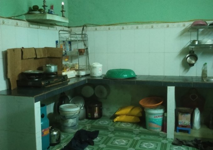 Bán nhà cấp 4, gác lửng trong kiệt gần Ông Ích Đường, Cẩm Lệ, Đà Nẵng. Diện tích 99 m2. Giá 2.3 tỷ.