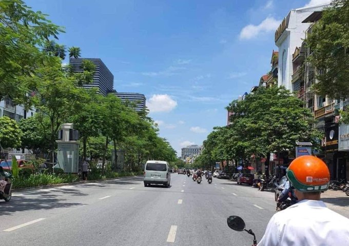 Bán nhà mặt ngõ Xã Đàn.Đống Đa.1 Nhà ra phố.Mặt tiền 5,2m, căn góc, DT 93m2 x 16,9 tỷ.Giá đầu tư.