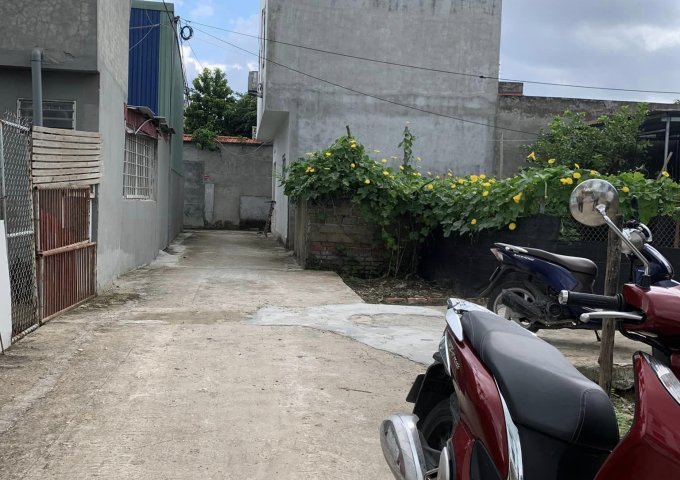 Vỏn vẹn 6XX triệu đồng sở hữu được lô đất to, mặt tiền rộng ngay Quỳnh Hoàng